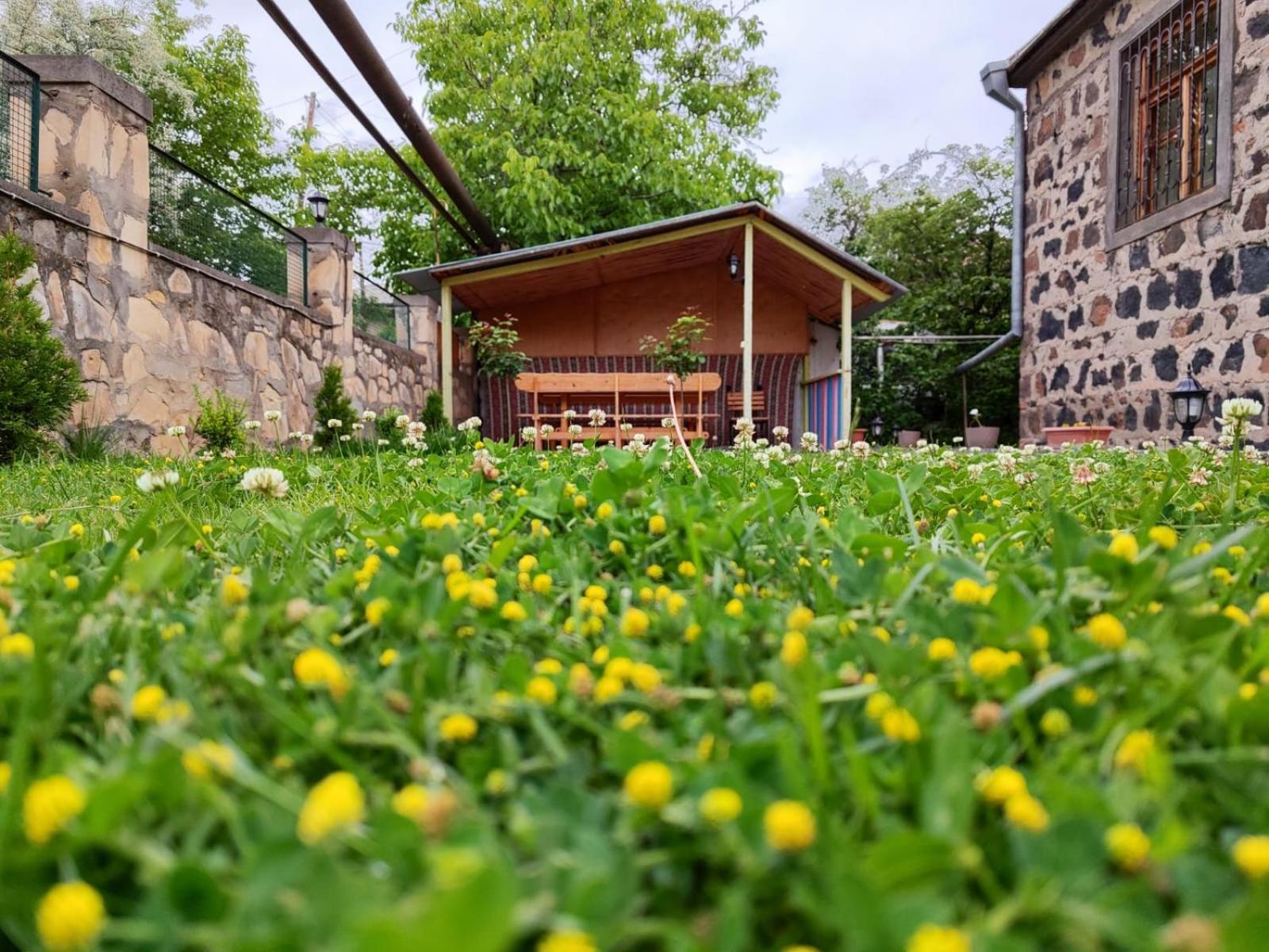 Guest House Nataly Yeghegnadzor Екстер'єр фото