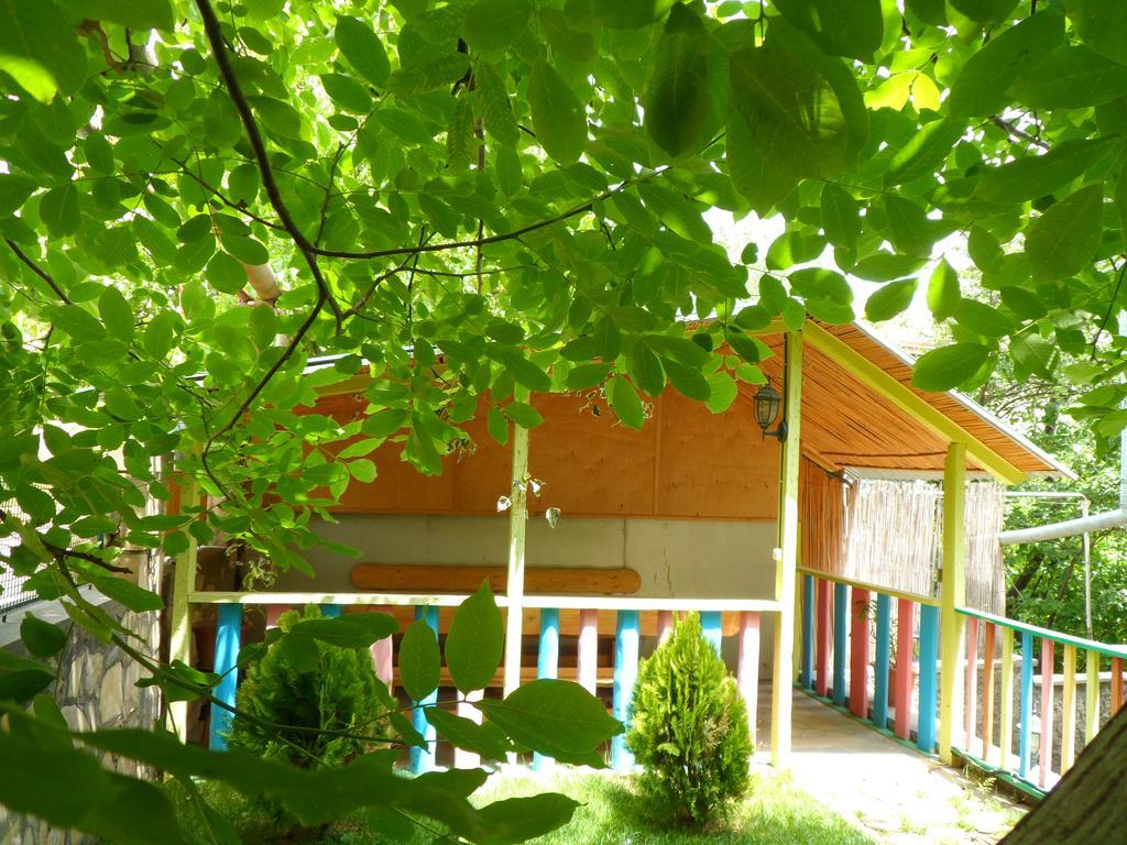 Guest House Nataly Yeghegnadzor Екстер'єр фото