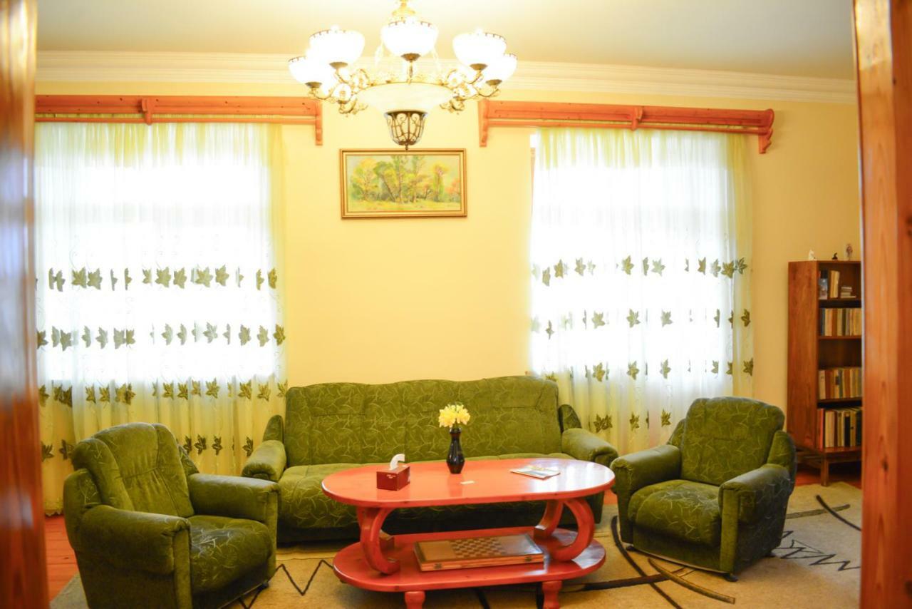 Guest House Nataly Yeghegnadzor Екстер'єр фото