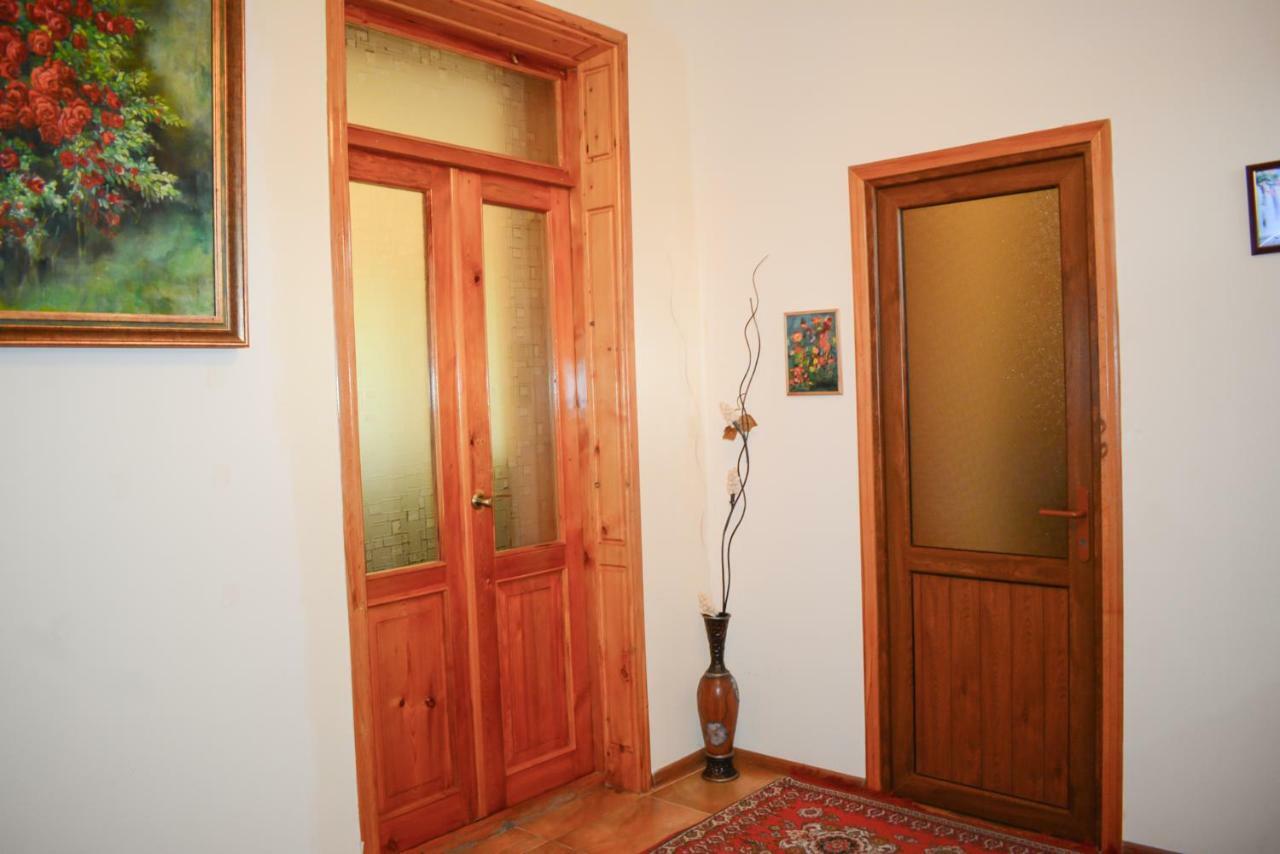 Guest House Nataly Yeghegnadzor Екстер'єр фото